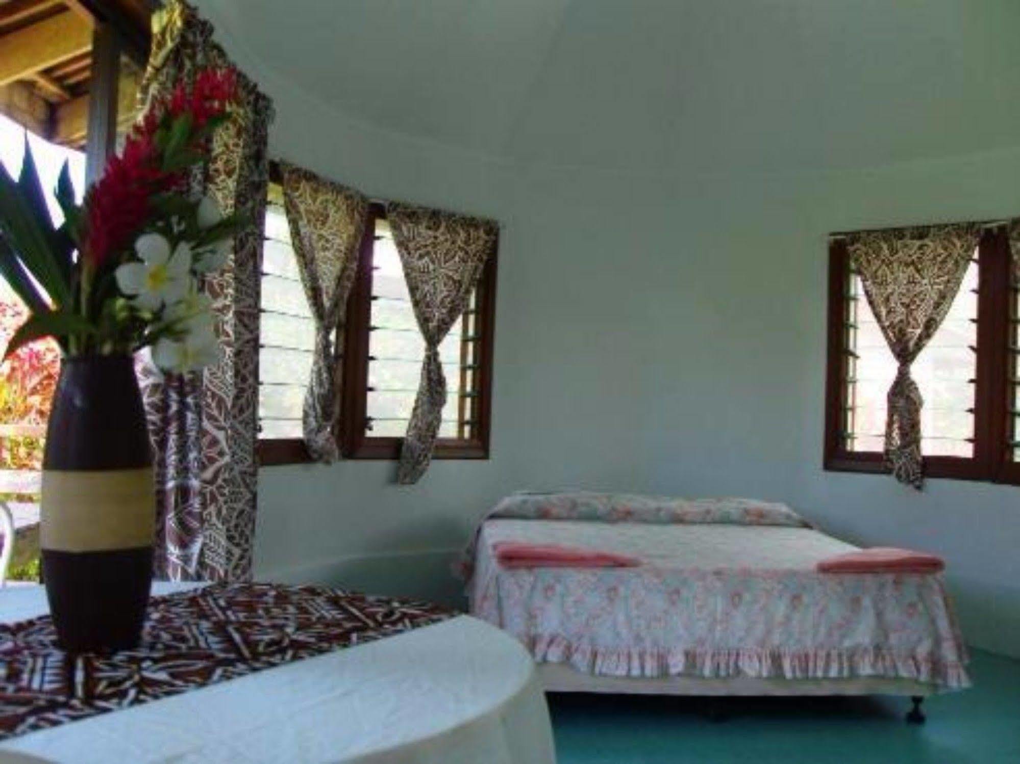 The Savaiian Hotel Salelologa Dış mekan fotoğraf